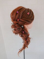 ラプンツェル風 パーティーヘアセット