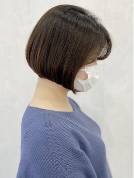 ザヘアメイクシェア(THE -HAIR MAKE SHARE-) 30代40代に人気！大人可愛いシンプルミニボブ