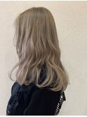 20代30代大人かわいいバウンシーカール愛されシルキーベージュ
