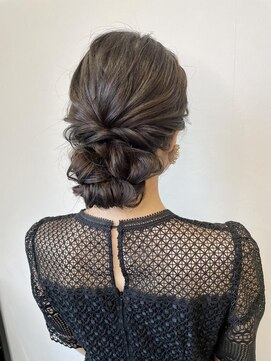 ムク バイ サファリ(MUKU by safari) ヘアセット/20代/30代/40代/セミロング