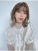 セクションカラー/イヤリングカラー/外ハネニュアンスボブ