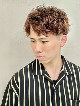 ヨシザワインク プレミアム 築地店(YOSHIZAWA Inc. PREMIUM) スタンダードパーマスタイル/メンズナチュラルくるくるパーマ