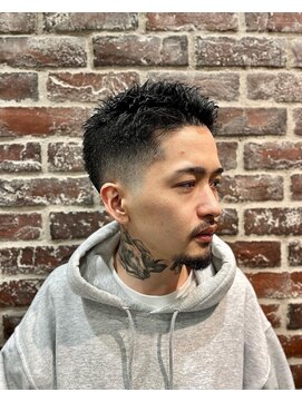 チルチェア ノースエリア 高円寺店(CHILL CHAIR north area.) スパイキーショート<高円寺> <理容室> <バーバー>