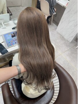 ロンド レア 天神大名店(Lond Le’a) 天神大名ダブルカラーケアブリーチオリーブベージュ