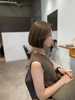 ローゼル(roselle) ミニボブマロンベージュ