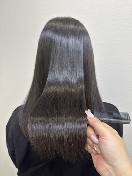 リノウエスト(Lino WEST) 髪質改善ミネコラトリートメント☆