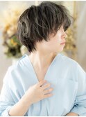 オリーブアッシュくせ毛風フェザーショートa戸頭20代30代40代