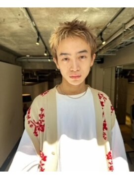 ザ ストラマ(THE STRAMA) suzuki/ショート/メンズライクショートヘア/ブリーチ