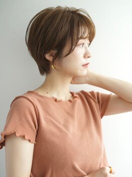 イコール バイ プロデュース 町田駅前店(equal by Produce)の写真/町田で白髪ぼかし×艶カラーで大人髪に輝きを★白髪を隠すのではなく魅せる時代へ