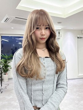 エルサザリープ 三宮(Elsa the leap) ホワイトブロンド/ミルクティーベージュ/ハイトーン/レイヤー/