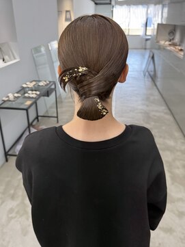 ノード(NODO) ちょっぴり個性的なタイトアレンジ