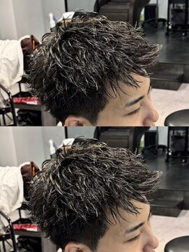 カルロイースタイル(CARLO e-style) 短髪/ジェットモヒカン/スパイキーショート/アップバング