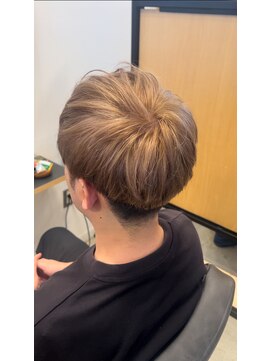 ハイク(HYKE) ツーブロックマッシュ/ミルクティーベージュ