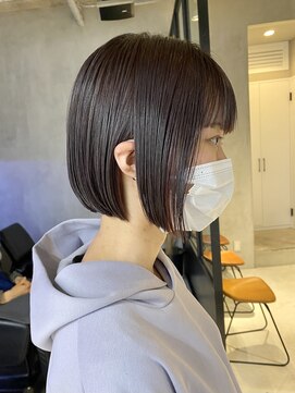 エリマバイフィフス 調布(elima by fifth) 調布イルミナカラーレイヤーボブウルフショートカットベージュ