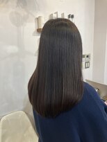 レイリー(LAiLy)&nbsp;セミロング　水素トリートメント　ブラウン