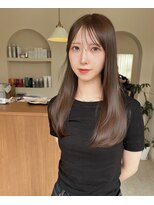 アメリ(Amelie)&nbsp;アメリ女子のストレートスタイル♪
