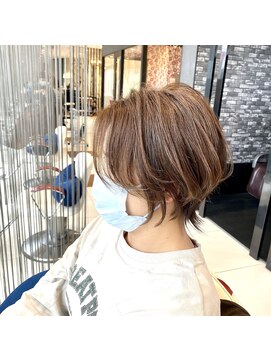 アース 石巻店(HAIR&MAKE EARTH) ショートウルフ