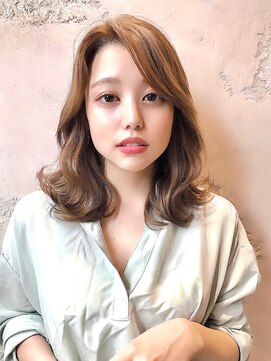 ロンドローズ 名古屋(Lond damaskRose) 髪質改善 ショートボブ インナーカラー 韓国風 前髪カット 小顔