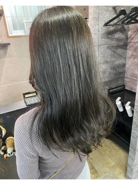 クルー(CREW) 透明感グレージュカラー