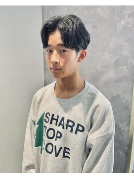 ミュール(meulu-) センターパート/毛流れニュアンスパーマ