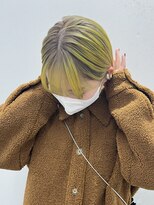 シー(thee) グレージュ×イエロー