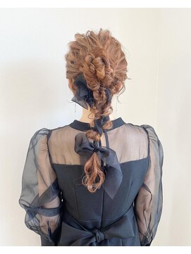 ウメ(ume) お呼ばれアレンジ