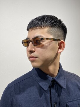 レンゲン(LENGEN) メンズパーマフェードバーバーツイスト理容室カット