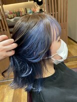 美容室ヒラトヤ 都南店&nbsp;大人かわいい小顔美シルエットゆるふわブルーインナーカラー20代