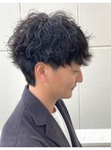 波巻きツイストスパイラル/フェザーパーマ/刈り上げマッシュ