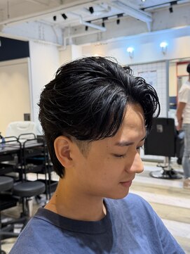 ルースト 京都河原町店(ROOST) フェザーショート