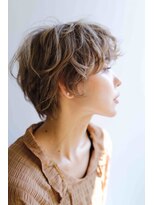 ムウ 難波(MOU)&nbsp;ショートボブ暗めカラーグランマッシュデザイン20代30代40代50代