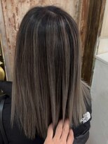 シーバイジェニック(SEA by GENIC) バレイヤージュ