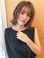 アコロン(acoron)&nbsp;小顔ミディ×オリーブカラー×ハイライトカラー×イルミナ