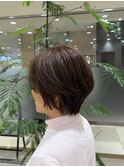 くびれショートヘア