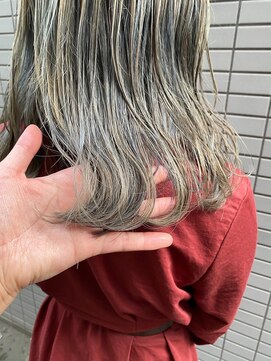 ウル(Ulu) ミルクティーグレージュ