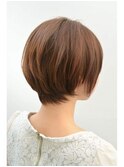 ショートボブ