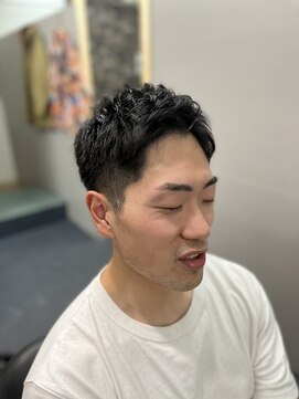 ハチマルハチ 新宿(808) サッパリショートツーブロおか