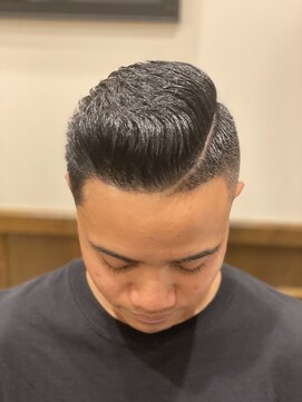 ヒロギンザバーバーショップ 神楽坂店(HIRO GINZA BARBER SHOP) 【スキンフェード×ラインアップ】バーバースタイル/ライン