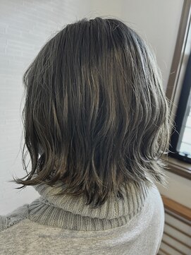 アズミー 自分らしく(As.me) 【Asme】プラチナアッシュ