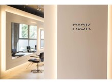 【三鷹駅北口徒歩３分】好立地で叶える上質なリラックスタイムを[HAIR DESIGN RISK]で♪