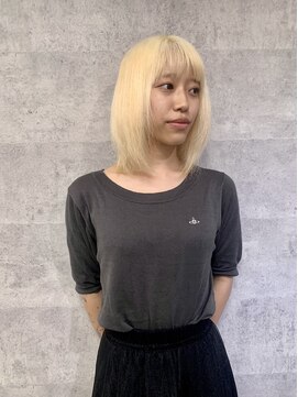 ディア(.eer) 【.eer/ディア】ブリーチリタッチのメンテナンスブロンド