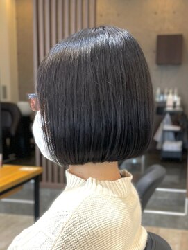 アトリエコア(Atelier Coa) ショートカットショートボブハンサムショートグレージュカラー