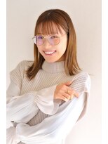 シャイニー(SHINY)&nbsp;サラサラな鎖骨ミディアム_切りっぱなし_レイヤー