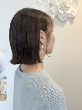 アリエ(Allie) 肩上ボブ×外はね×ワンカール
