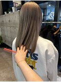 ミルクティーベージュ