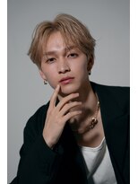 ジーナ 流山おおたかの森(Zina)&nbsp;髪質改善＊ハイトーンベージュ韓国マッシュ＊【Zinaおおたか】