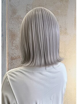 エノア 青山(ENORE) ブリーチ/ダブルカラー/グラデーションカラー/インナーカラー