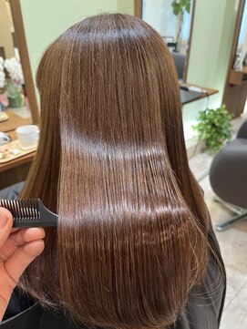 タックバイハレ たまプラーザ(takk by Hale) [takk]髪質改善縮毛矯正/チェリーブラウン/ホワイトグレージュ