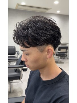 ササ(33) 《フェザーパーマ》