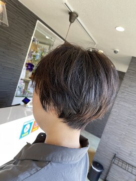 アイシー ヘアーメイク(ic hair make) 丸みショート 襟足短め